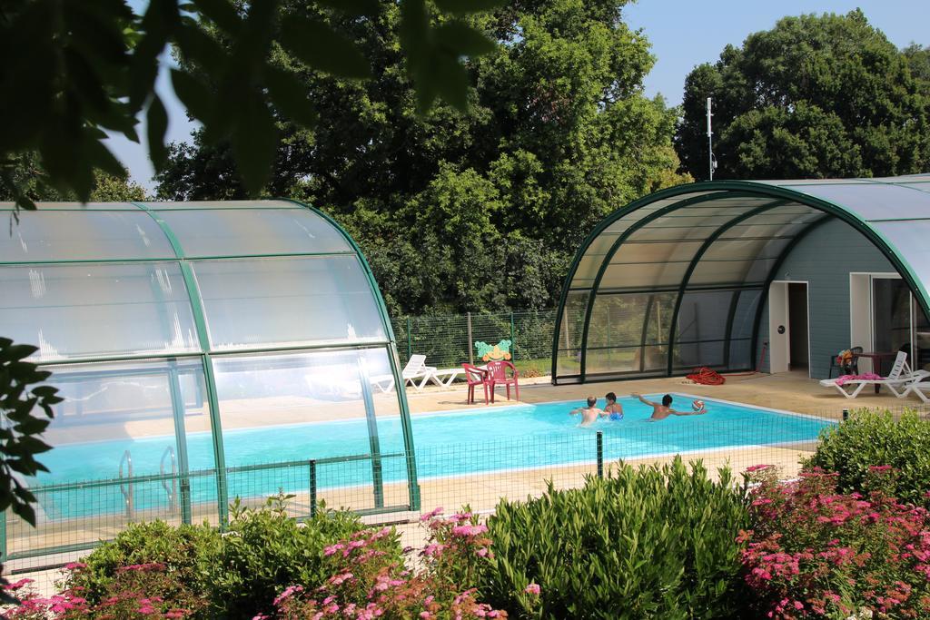 Camping Des Rulieres Hotel Saint-Valerien Ngoại thất bức ảnh
